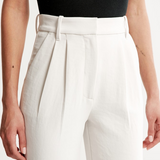 Paulina | Pantalon à jambes larges et plis – élégance à chaque pas