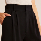 Paulina | Pantalon à jambes larges et plis – élégance à chaque pas
