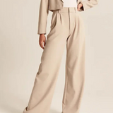 Paulina | Pantalon à jambes larges et plis – élégance à chaque pas