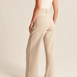 Paulina | Pantalon à jambes larges et plis – élégance à chaque pas