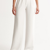 Paulina | Pantalon à jambes larges et plis – élégance à chaque pas