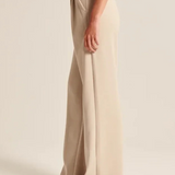 Paulina | Pantalon à jambes larges et plis – élégance à chaque pas